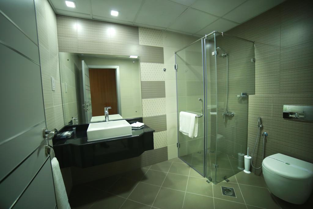 Seef Avenue Suites Manama Eksteriør bilde